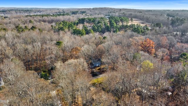 110 Pointe Place, Hillsborough, NC 27278