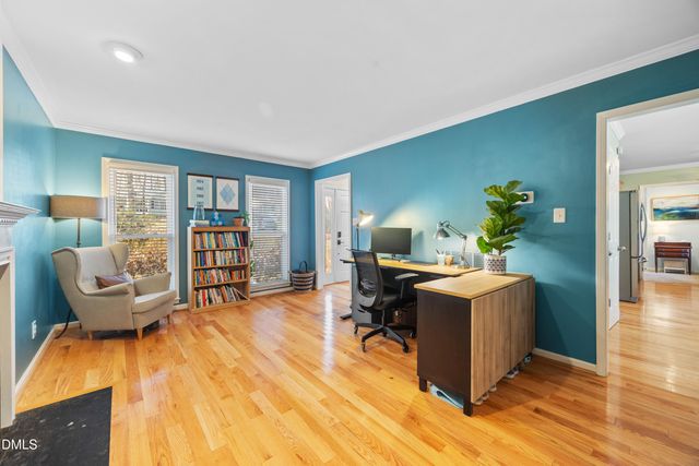 110 Pointe Place, Hillsborough, NC 27278