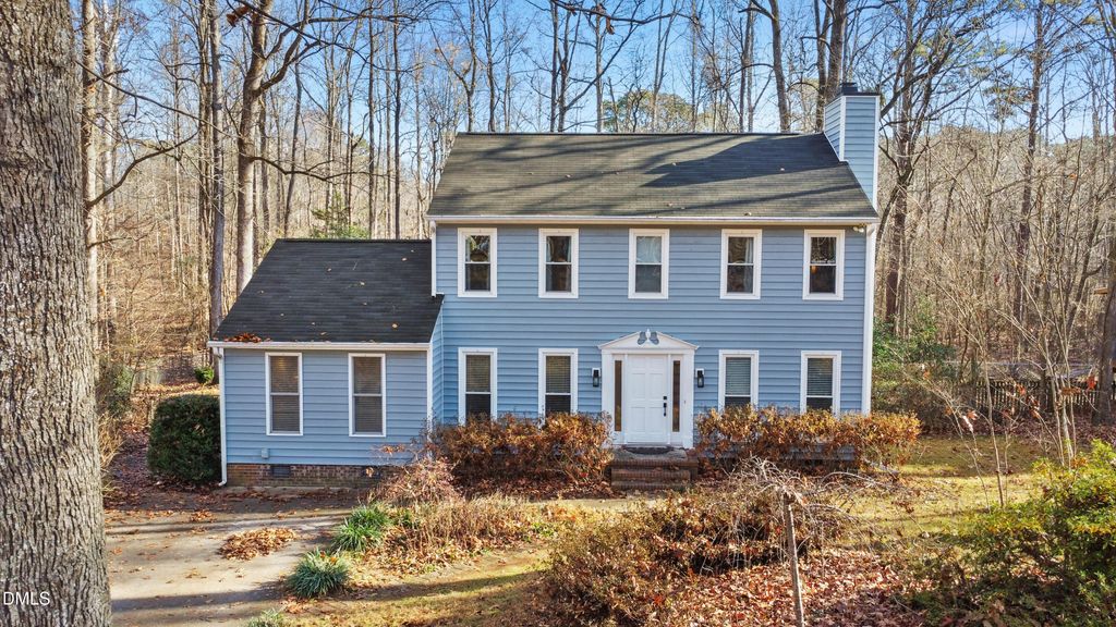 110 Pointe Place, Hillsborough, NC 27278