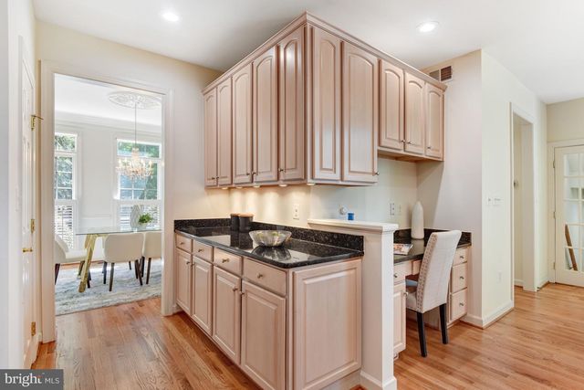3842 FARRCROFT GRN, Fairfax, VA 22030