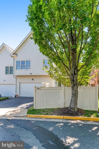 3842 FARRCROFT GRN, Fairfax, VA 22030