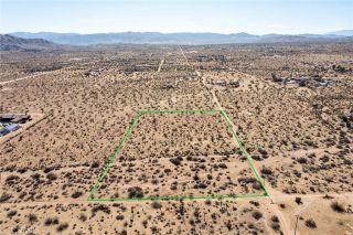 59525 La Crescenta, Yucca Valley, CA 92284