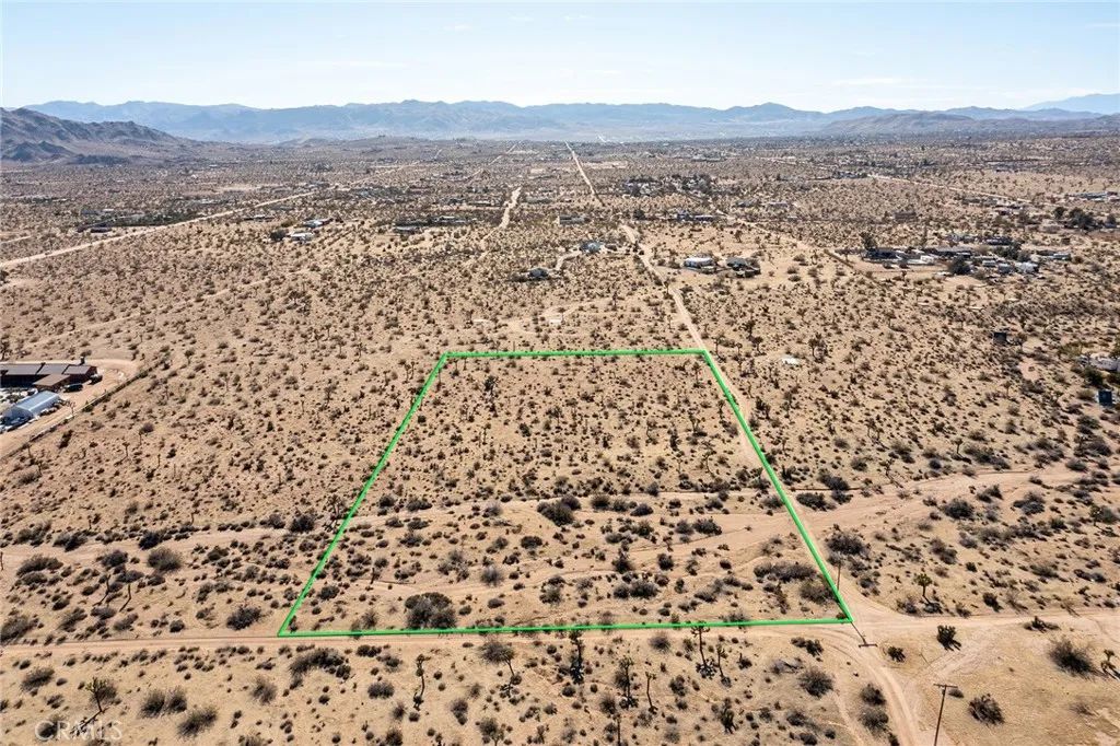 59525 La Crescenta, Yucca Valley, CA 92284