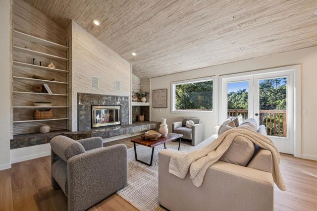 1100 Castro Road, Monterey, CA 93940