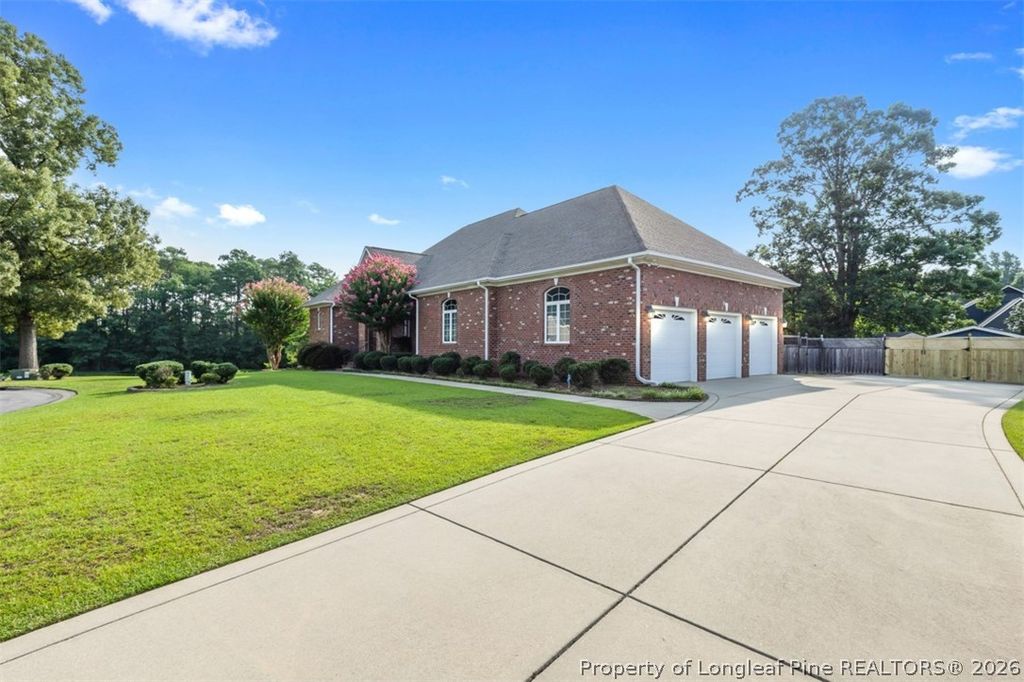 141 Wheat Way, Fayetteville, NC 28314 — photo 2
