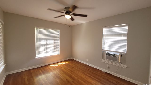 340 Natalen, San Antonio, TX 78209