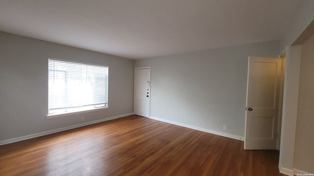 340 Natalen, San Antonio, TX 78209