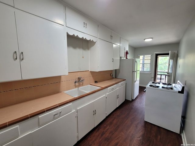 340 Natalen, San Antonio, TX 78209