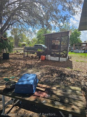 1533 Pinetop Terrace, Lake Placid, FL 33852