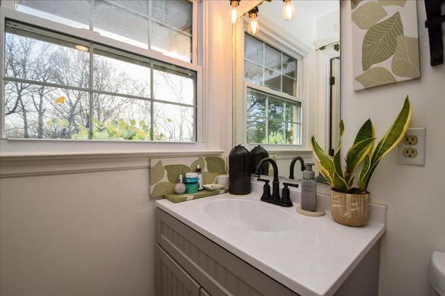 7125 Cedar Crest RD, Roanoke, VA 24019