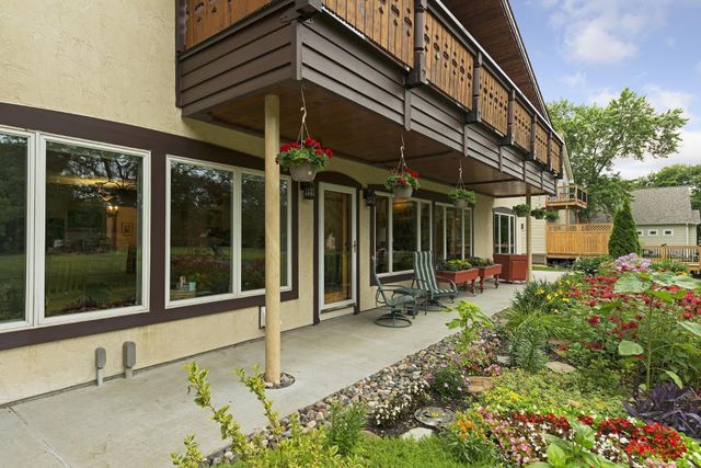 4151 Rice Street, Shoreview, MN 55126