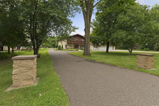 4151 Rice Street, Shoreview, MN 55126