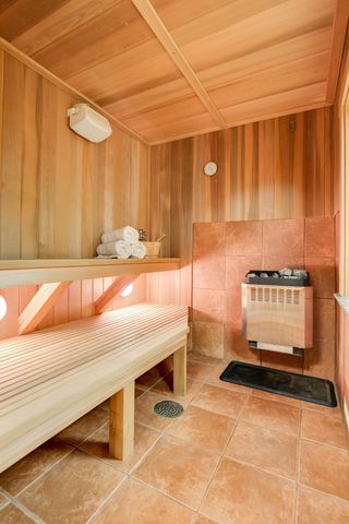 4151 Rice Street, Shoreview, MN 55126