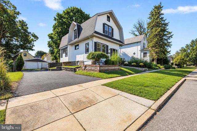39 CLOVERDALE AVE, Upper Darby, PA 19082
