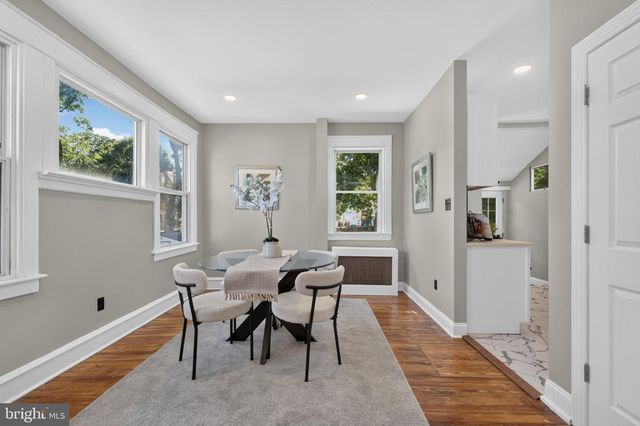 39 CLOVERDALE AVE, Upper Darby, PA 19082