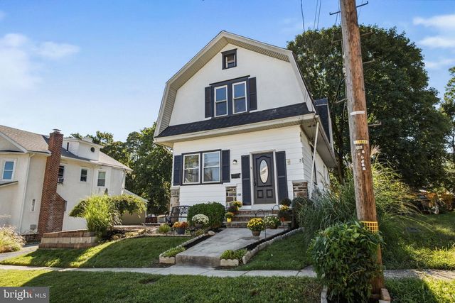 39 CLOVERDALE AVE, Upper Darby, PA 19082
