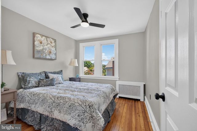 39 CLOVERDALE AVE, Upper Darby, PA 19082