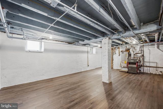 39 CLOVERDALE AVE, Upper Darby, PA 19082