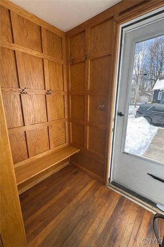 15 Woodlawn Avenue East, Utica, NY 13501