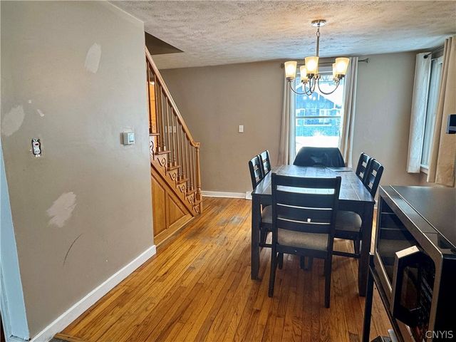 15 Woodlawn Avenue East, Utica, NY 13501