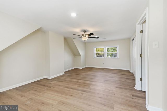 56 N NORTHPARK DR, Levittown, PA 19054