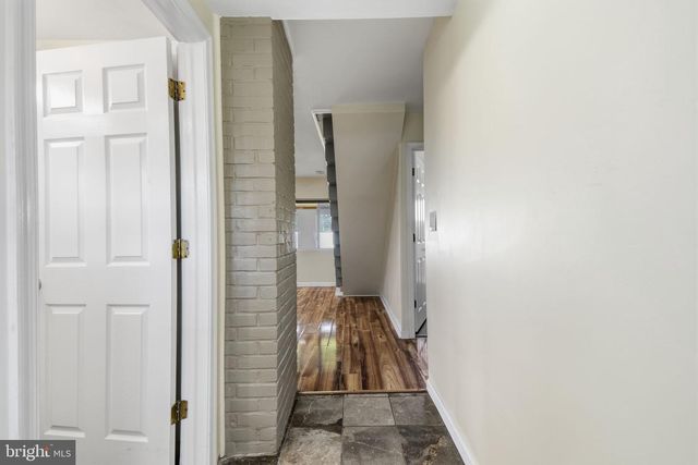 56 N NORTHPARK DR, Levittown, PA 19054
