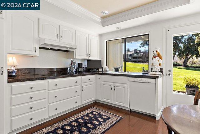 3136 Rossmoor Parkway 6, Walnut Creek, CA 94595