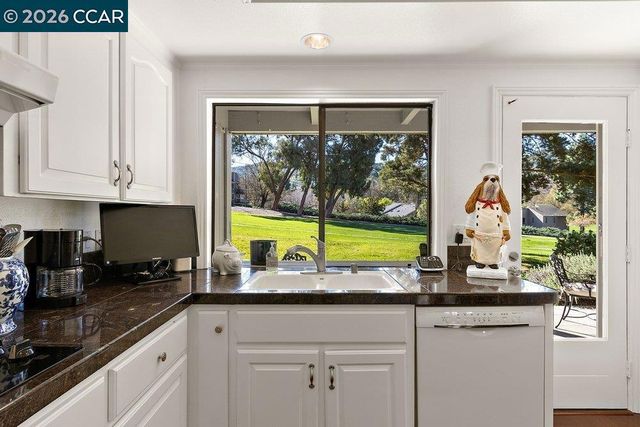 3136 Rossmoor Parkway 6, Walnut Creek, CA 94595