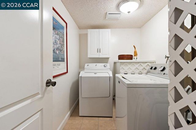 3136 Rossmoor Parkway 6, Walnut Creek, CA 94595