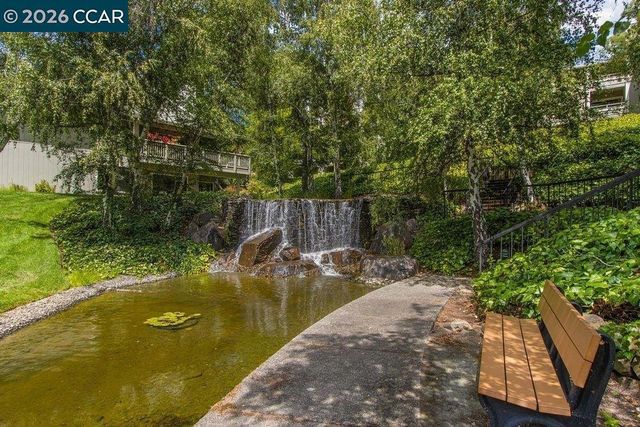 3136 Rossmoor Parkway 6, Walnut Creek, CA 94595