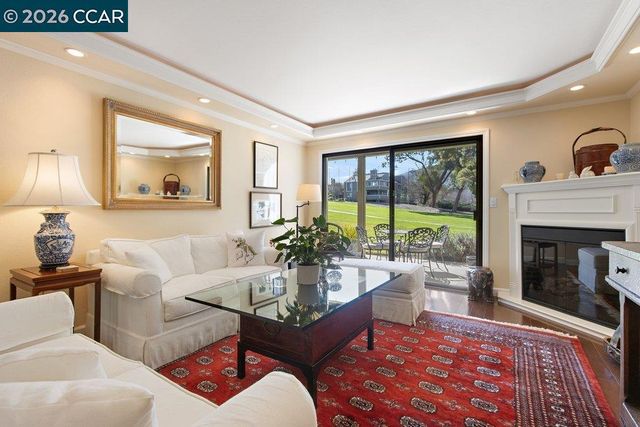 3136 Rossmoor Parkway 6, Walnut Creek, CA 94595