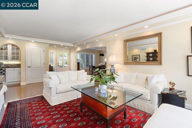 3136 Rossmoor Parkway 6, Walnut Creek, CA 94595