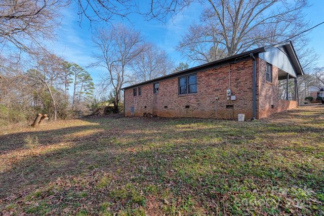 203 Seitz Drive, Forest City, NC 28043