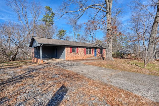 203 Seitz Drive, Forest City, NC 28043