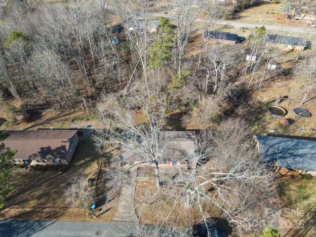 203 Seitz Drive, Forest City, NC 28043