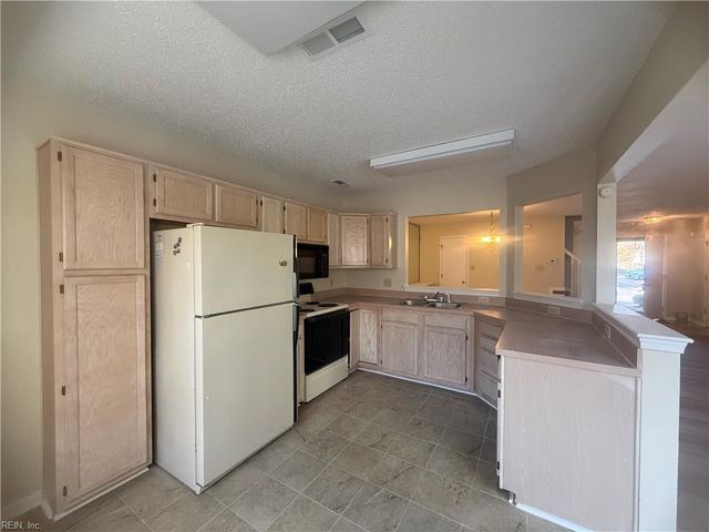 3815 Peppercorn WAY, Chesapeake, VA 23321