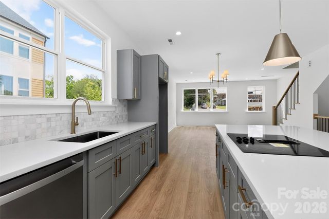 2714 Baltimore Avenue, Charlotte, NC 28203