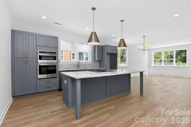 2714 Baltimore Avenue, Charlotte, NC 28203