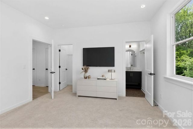 2714 Baltimore Avenue, Charlotte, NC 28203