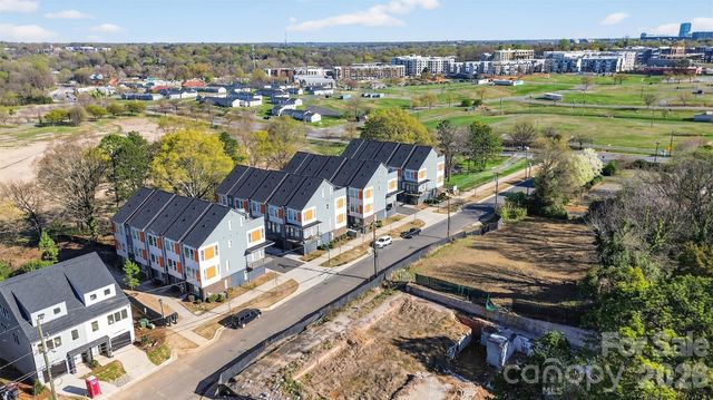 2714 Baltimore Avenue, Charlotte, NC 28203