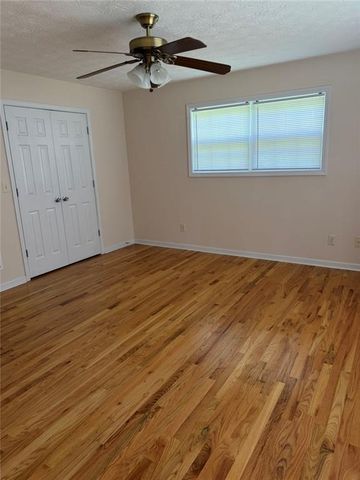 2370 Pine Valley Road, Powder Springs, GA 30127