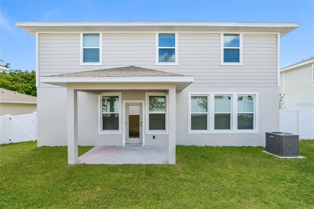 317 S PINE STREET, Deland, FL 32724