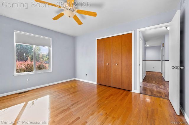 31991 STAMAN, Farmington Hills, MI 48336