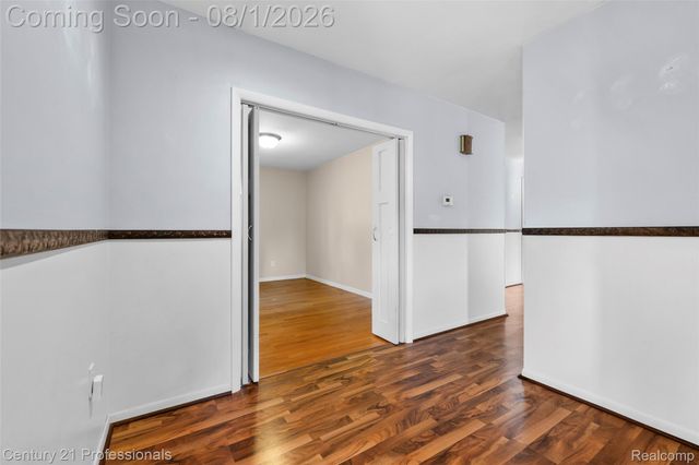 31991 STAMAN, Farmington Hills, MI 48336