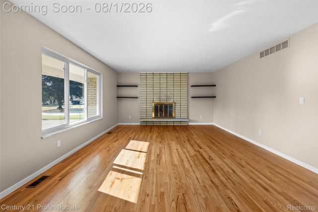 31991 STAMAN, Farmington Hills, MI 48336
