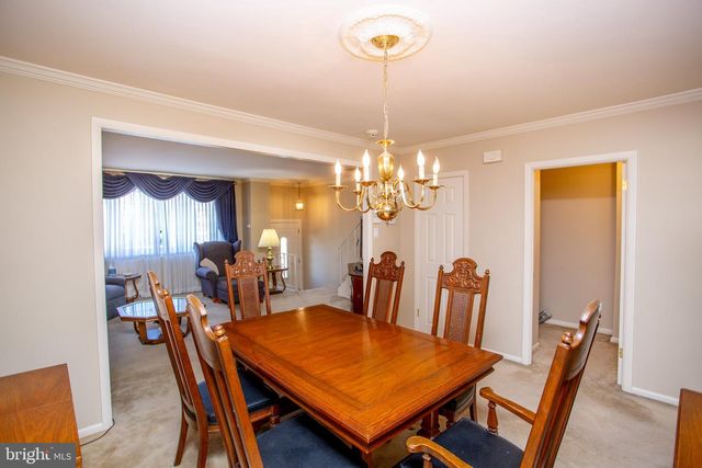 10213 KILBURN RD, Philadelphia, PA 19114