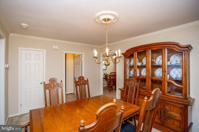 10213 KILBURN RD, Philadelphia, PA 19114