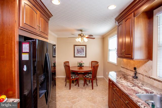 10213 KILBURN RD, Philadelphia, PA 19114