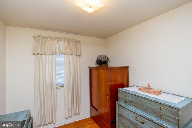 10213 KILBURN RD, Philadelphia, PA 19114