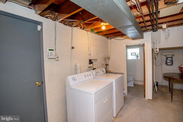 10213 KILBURN RD, Philadelphia, PA 19114